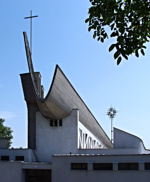 Kostel senetářov